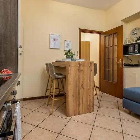 - Near Downtown - Apartmán *